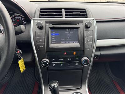 2017 Toyota Camry SE   - Photo 13 - Loganville, GA 30052
