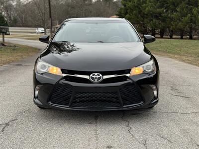 2017 Toyota Camry SE   - Photo 2 - Loganville, GA 30052