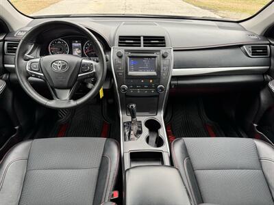 2017 Toyota Camry SE   - Photo 12 - Loganville, GA 30052