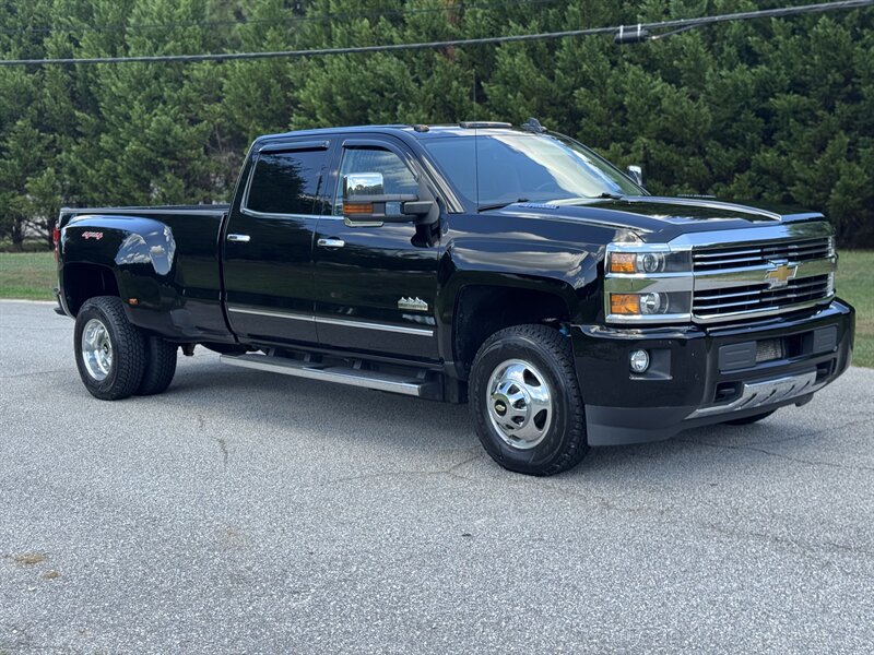 2016 Chevrolet Silverado 3500 High Country - Photo 1 - Loganville, GA 30052