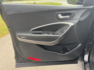 2017 Hyundai SANTA FE Sport 2.0T Ultimate   - Photo 8 - Loganville, GA 30052