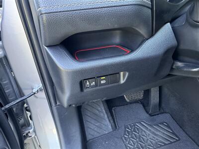 2019 Toyota RAV4 XLE   - Photo 9 - Loganville, GA 30052