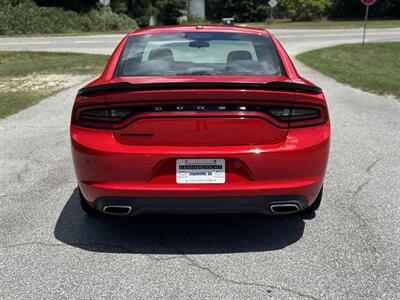 2018 Dodge Charger SXT   - Photo 5 - Loganville, GA 30052