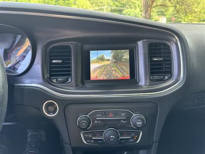 2018 Dodge Charger SXT   - Photo 12 - Loganville, GA 30052