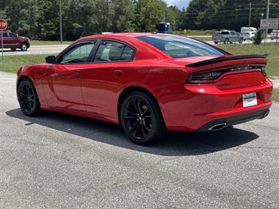 2018 Dodge Charger SXT   - Photo 4 - Loganville, GA 30052