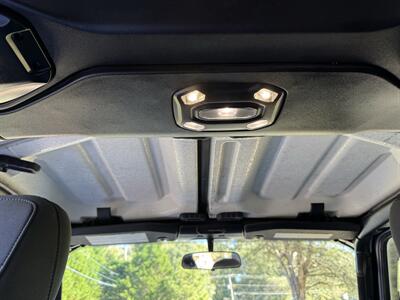 2020 Jeep Gladiator Sport S   - Photo 17 - Loganville, GA 30052