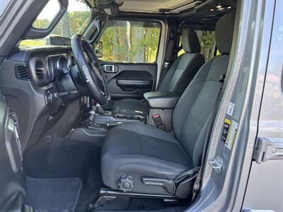 2020 Jeep Gladiator Sport S   - Photo 9 - Loganville, GA 30052