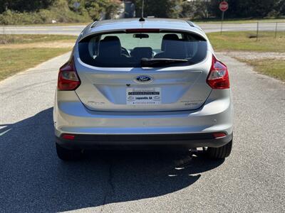 2014 Ford Focus Titanium   - Photo 5 - Loganville, GA 30052