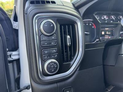 2019 GMC Sierra 1500 SLT   - Photo 10 - Loganville, GA 30052