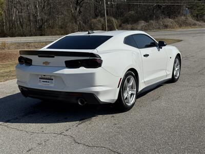 2020 Chevrolet Camaro LT   - Photo 4 - Loganville, GA 30052