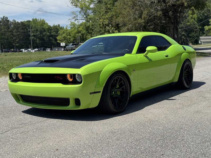 2019 Dodge Challenger R/T Scat Pack  Widebody - Photo 1 - Loganville, GA 30052