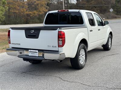 2019 Nissan Frontier SV V6   - Photo 4 - Loganville, GA 30052