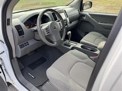 2019 Nissan Frontier SV V6   - Photo 7 - Loganville, GA 30052