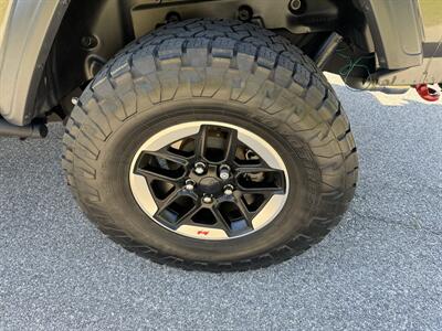 2020 Jeep Wrangler Sport   - Photo 16 - Loganville, GA 30052