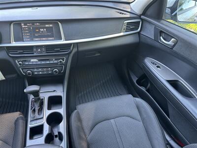 2020 Kia Optima LX   - Photo 17 - Loganville, GA 30052