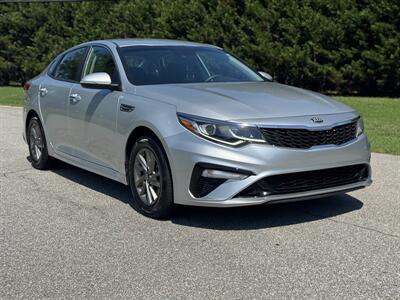 2020 Kia Optima LX   - Photo 1 - Loganville, GA 30052