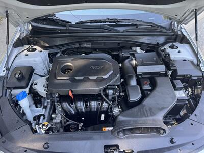 2020 Kia Optima LX   - Photo 20 - Loganville, GA 30052