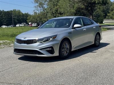 2020 Kia Optima LX   - Photo 3 - Loganville, GA 30052