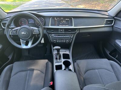 2020 Kia Optima LX   - Photo 13 - Loganville, GA 30052