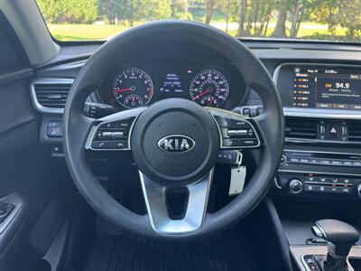 2020 Kia Optima LX   - Photo 11 - Loganville, GA 30052