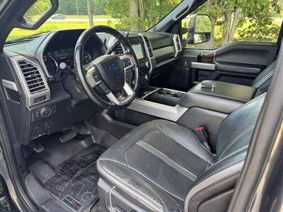 2017 Ford F-250 Super Duty Platinum   - Photo 9 - Loganville, GA 30052