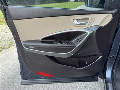 2017 Hyundai SANTA FE Sport 2.4L   - Photo 8 - Loganville, GA 30052