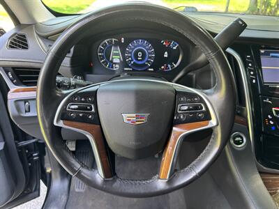 2020 Cadillac Escalade Luxury   - Photo 10 - Loganville, GA 30052