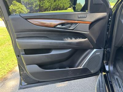 2020 Cadillac Escalade Luxury   - Photo 8 - Loganville, GA 30052