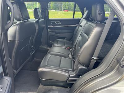 2018 Ford Explorer Limited   - Photo 16 - Loganville, GA 30052