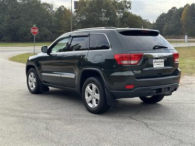 2011 Jeep Grand Cherokee Laredo   - Photo 6 - Loganville, GA 30052