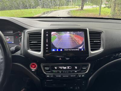 2018 Honda Pilot Elite   - Photo 13 - Loganville, GA 30052