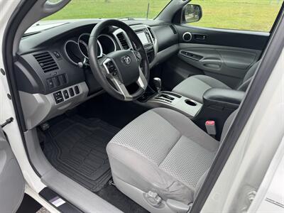 2014 Toyota Tacoma PreRunner V6   - Photo 7 - Loganville, GA 30052