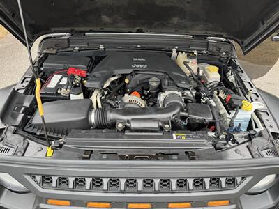 2020 Jeep Wrangler Sport   - Photo 15 - Loganville, GA 30052