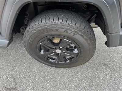 2020 Jeep Wrangler Sport   - Photo 14 - Loganville, GA 30052