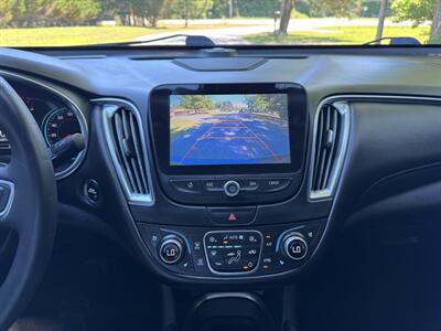 2017 Chevrolet Malibu Premier   - Photo 13 - Loganville, GA 30052