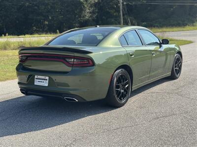 2020 Dodge Charger SXT   - Photo 4 - Loganville, GA 30052