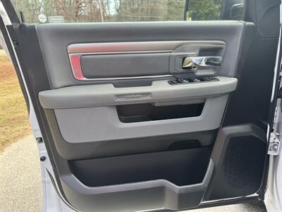 2020 RAM Ram 1500 Classic SLT   - Photo 8 - Loganville, GA 30052