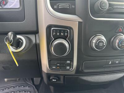 2020 RAM Ram 1500 Classic SLT   - Photo 14 - Loganville, GA 30052