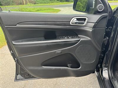 2021 Jeep Grand Cherokee Limited   - Photo 8 - Loganville, GA 30052