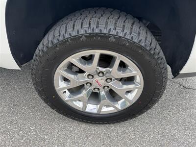 2016 GMC Yukon SLT   - Photo 21 - Loganville, GA 30052