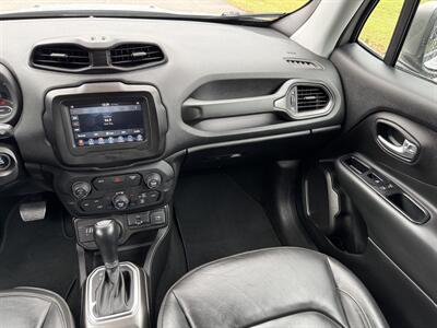 2019 Jeep Renegade Limited   - Photo 14 - Loganville, GA 30052