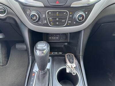 2020 Chevrolet Equinox Premier   - Photo 15 - Loganville, GA 30052