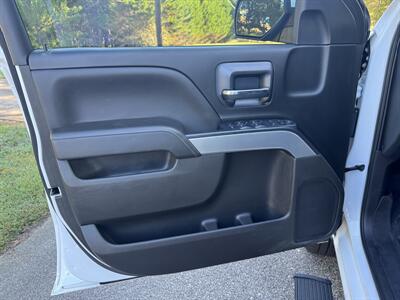 2018 Chevrolet Silverado 1500 LT - Photo 8 - Loganville, GA 30052