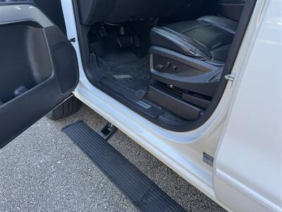 2018 Chevrolet Silverado 1500 LT - Photo 9 - Loganville, GA 30052