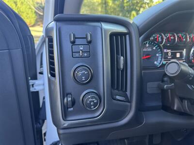 2018 Chevrolet Silverado 1500 LT - Photo 10 - Loganville, GA 30052