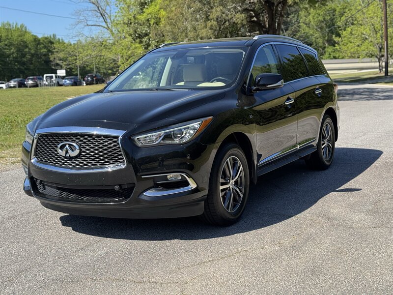 2017 INFINITI QX60 Base