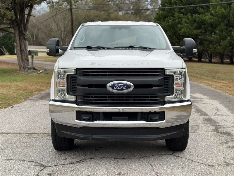 2018 Ford F-250 XL photo 2