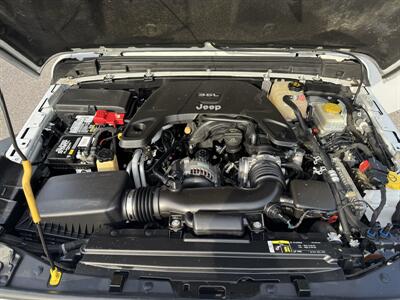 2018 Jeep Wrangler Sport   - Photo 12 - Loganville, GA 30052