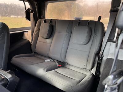 2018 Jeep Wrangler Sport   - Photo 10 - Loganville, GA 30052