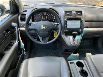 2009 Honda CR-V LX   - Photo 11 - Loganville, GA 30052